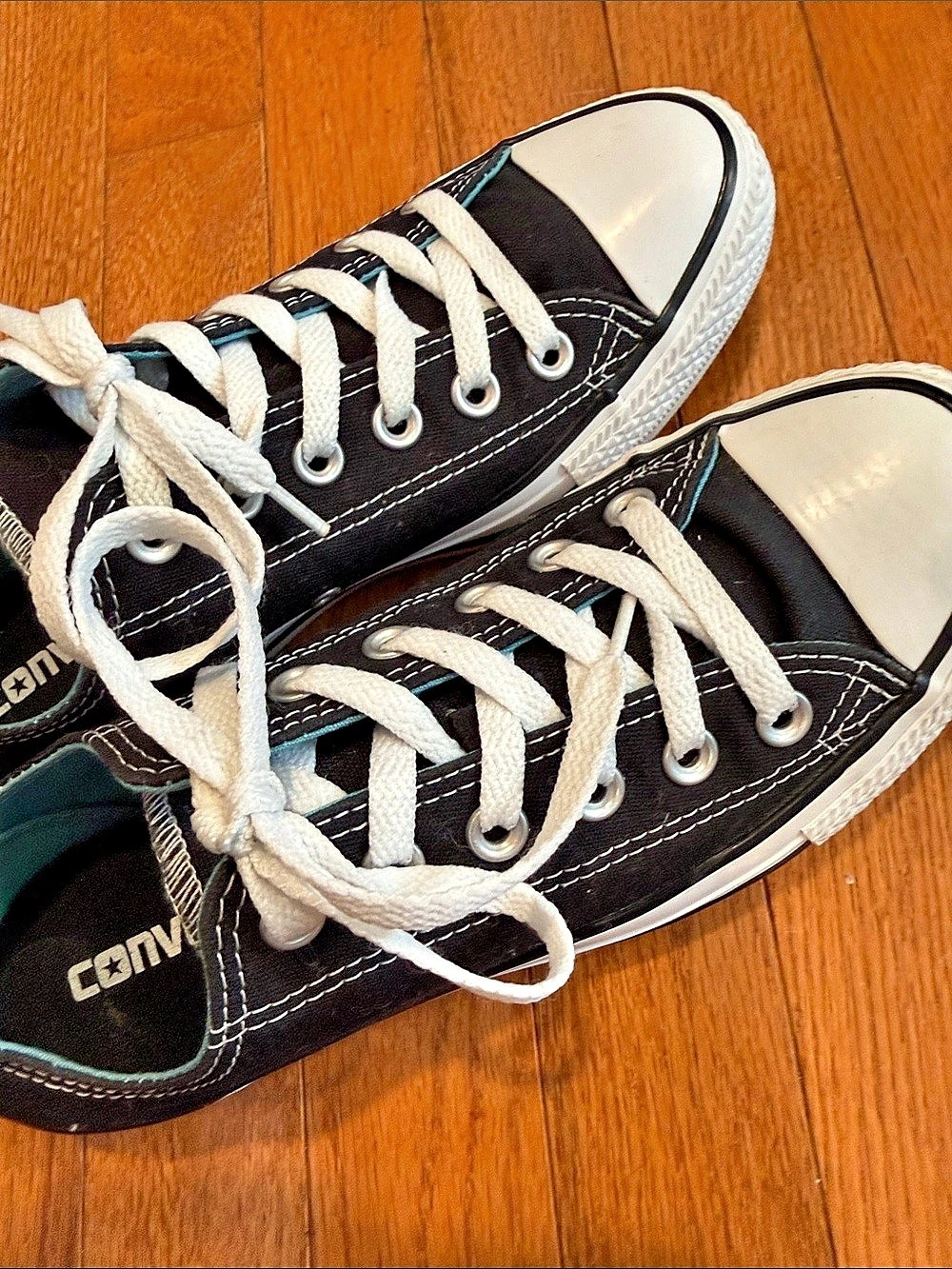 Converse Chuck Taylor All Star Double Tongue Low Top Sneakers Black & White - Picture 4 of 5